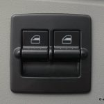 2001VolkswagenNewBeetle029