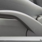 2001VolkswagenNewBeetle032