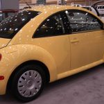 2004VolkswagenNewBeetle017