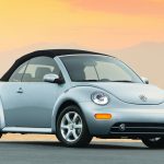2004VolkswagenNewBeetleConvertible009