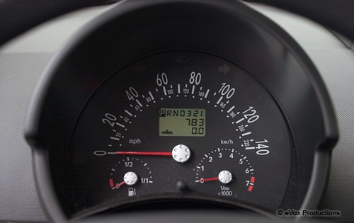 2000_volkswagen_new-beetle_2dr-hatchback_gls_ip_evox_1_500