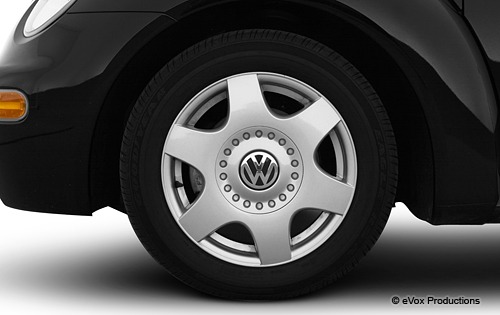 2000_volkswagen_new-beetle_2dr-hatchback_gls_wh_evox_1_500