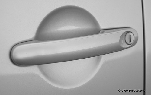 2001_volkswagen_new-beetle_2dr-hatchback_gls_dh_evox_1_500