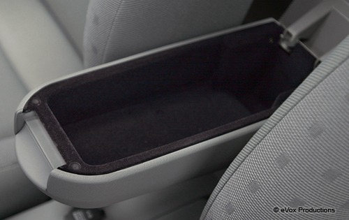 2001_volkswagen_new-beetle_2dr-hatchback_gls_sbn_evox_1_500