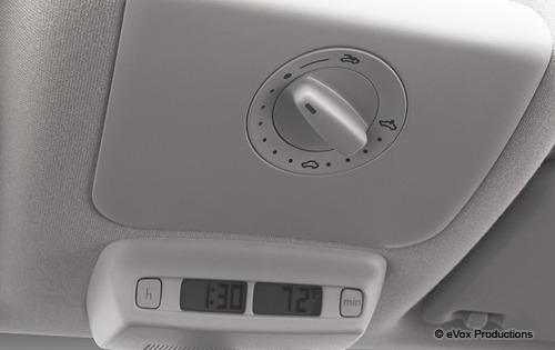 2004_volkswagen_new-beetle_2dr-hatchback_gls_oc_evox_1_500