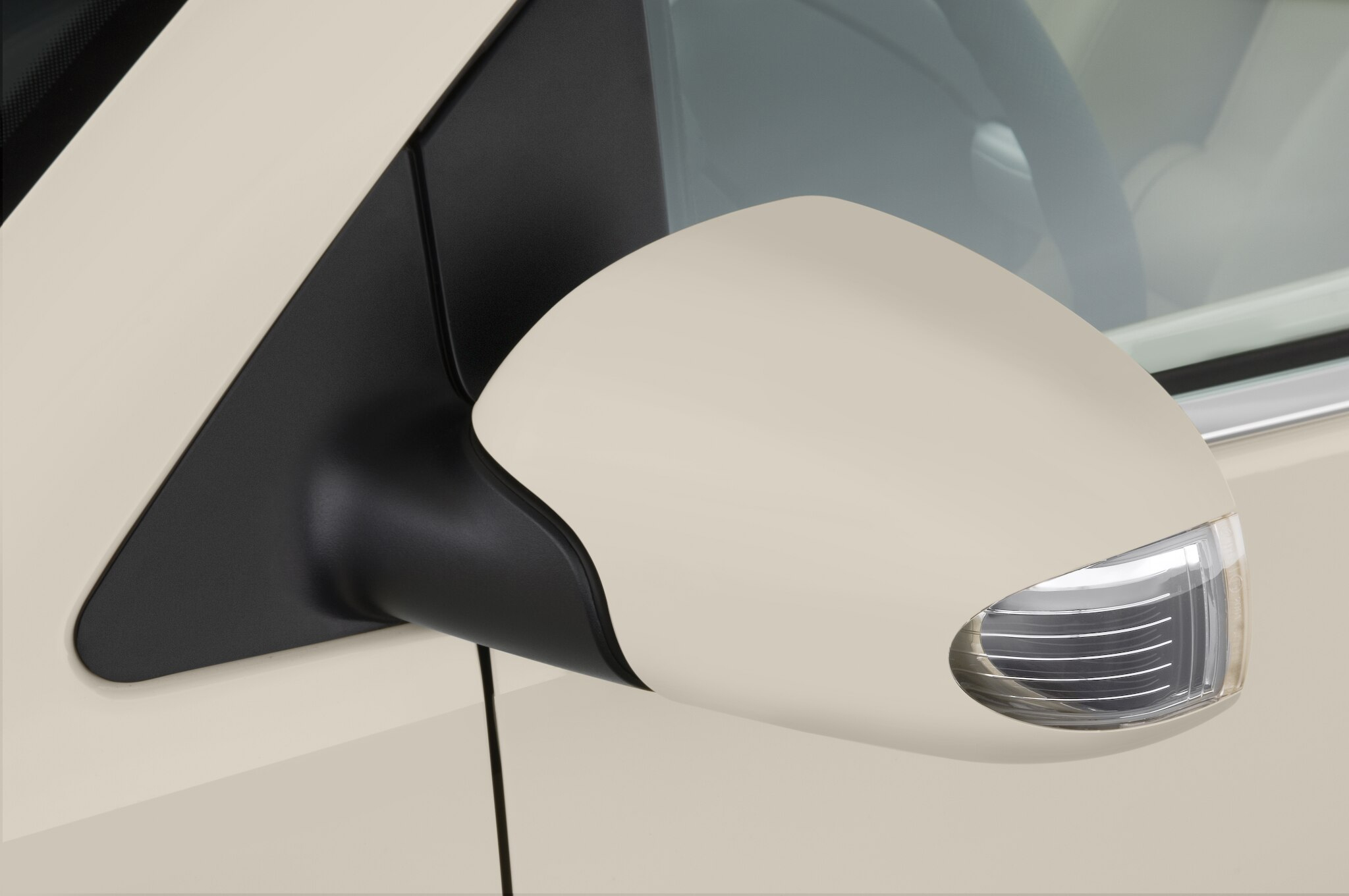 2010-volkswagen-new-beetle-convertible-s-2.5-l-mirror