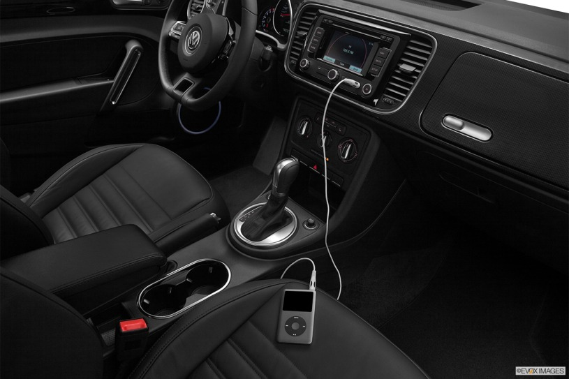 2012_volkswagen_beetle_2dr-hatchback_20t-turbo_ajp_evox_1_815