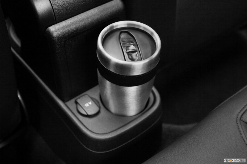 2012_volkswagen_beetle_2dr-hatchback_20t-turbo_ch4_evox_1_815