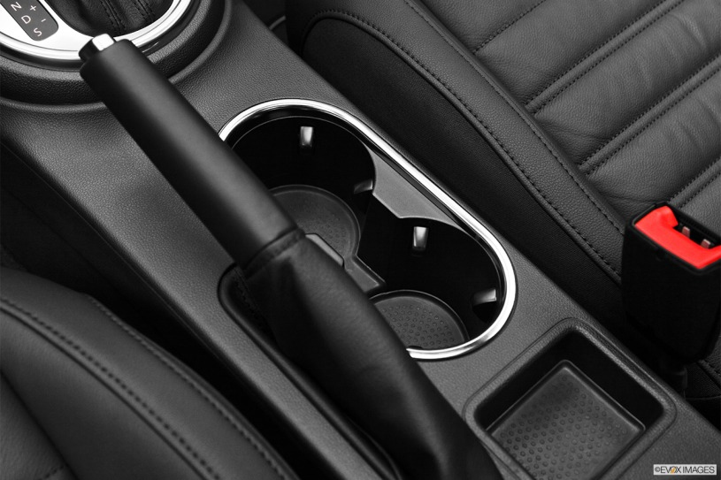 2012_volkswagen_beetle_2dr-hatchback_20t-turbo_ch_evox_1_815