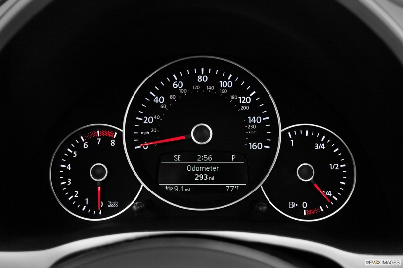 2012_volkswagen_beetle_2dr-hatchback_20t-turbo_ip_evox_1_815