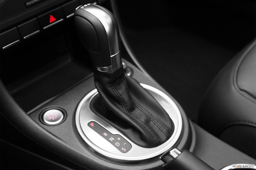 2012_volkswagen_beetle_2dr-hatchback_20t-turbo_sh_evox_1_815